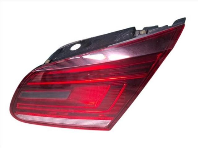 bontott VW PASSAT CC Jobb Belső Hátsó Lámpa