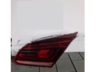 bontott VW PASSAT CC Jobb Belső Hátsó Lámpa