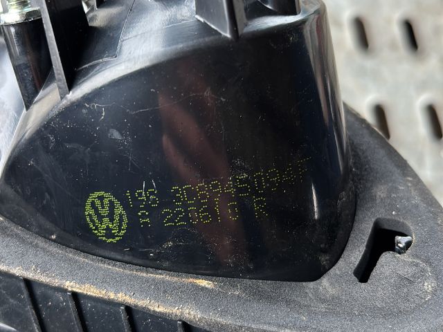 bontott VW PASSAT CC Jobb Belső Hátsó Lámpa