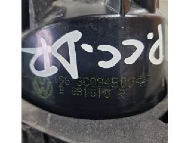 bontott VW PASSAT CC Jobb Belső Hátsó Lámpa