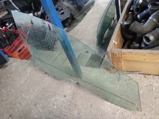 bontott VW PASSAT CC Jobb első Ablak