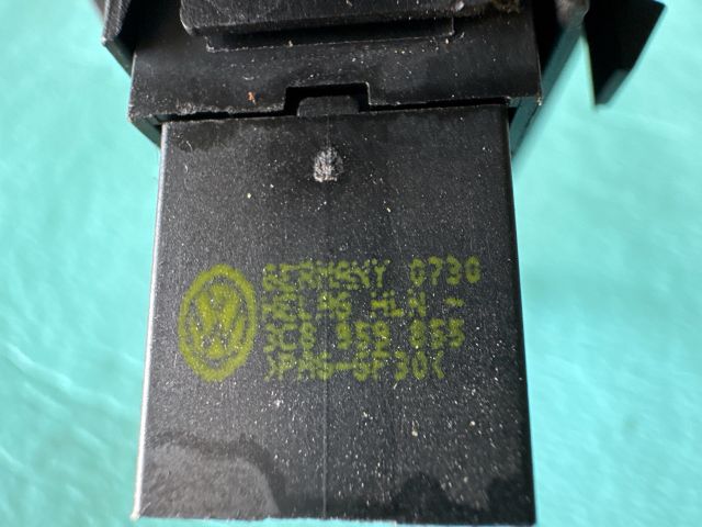 bontott VW PASSAT CC Jobb első Ablakemelő Kapcsoló