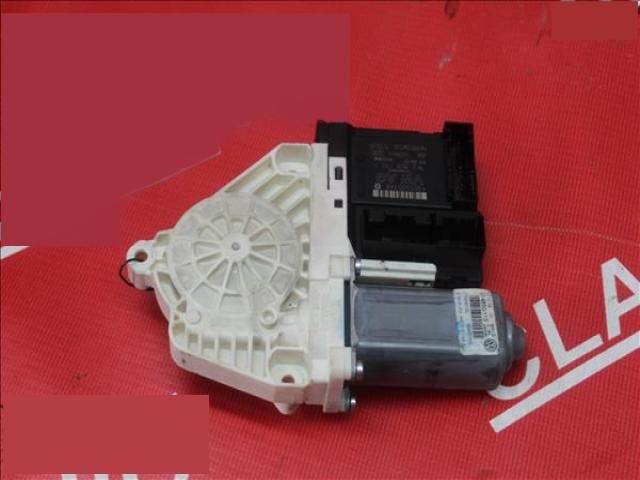 bontott VW PASSAT CC Jobb első Ablakemelő Motor