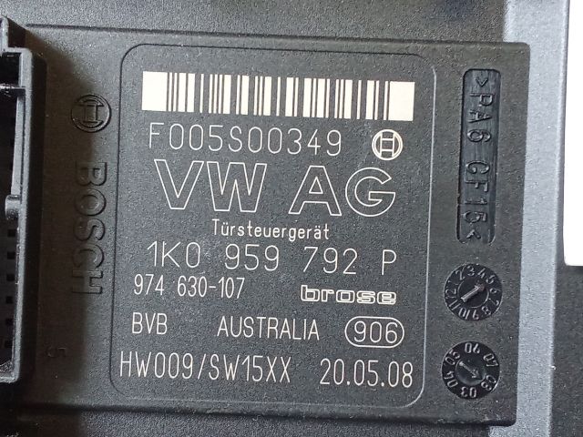 bontott VW PASSAT CC Jobb első Ablakemelő Motor