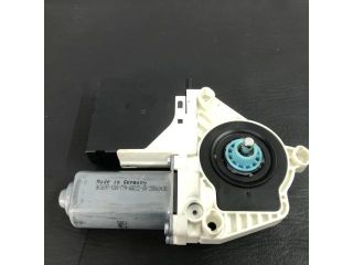bontott VW PASSAT CC Jobb első Ablakemelő Motor