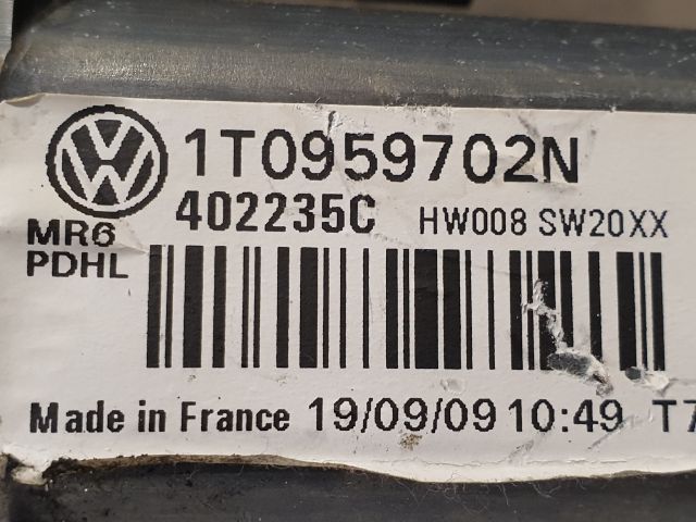 bontott VW PASSAT CC Jobb első Ablakemelő Motor