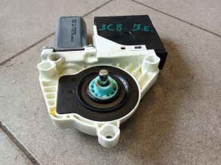 bontott VW PASSAT CC Jobb első Ablakemelő Motor