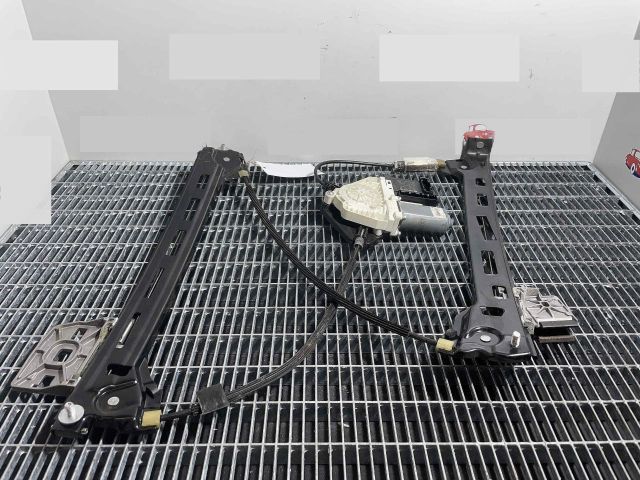 bontott VW PASSAT CC Jobb első Ablakemelő Szerkezet (Elektromos)