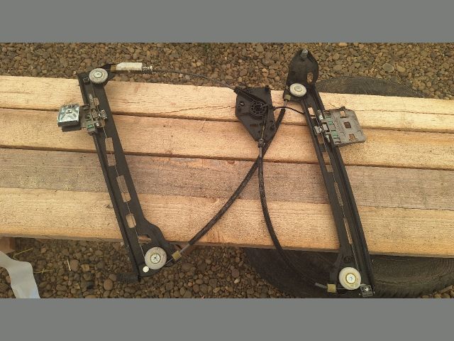 bontott VW PASSAT CC Jobb első Ablakemelő Szerkezet (Elektromos)