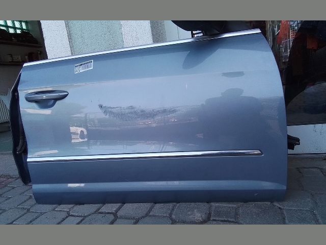 bontott VW PASSAT CC Jobb első Ajtó (Részeivel)