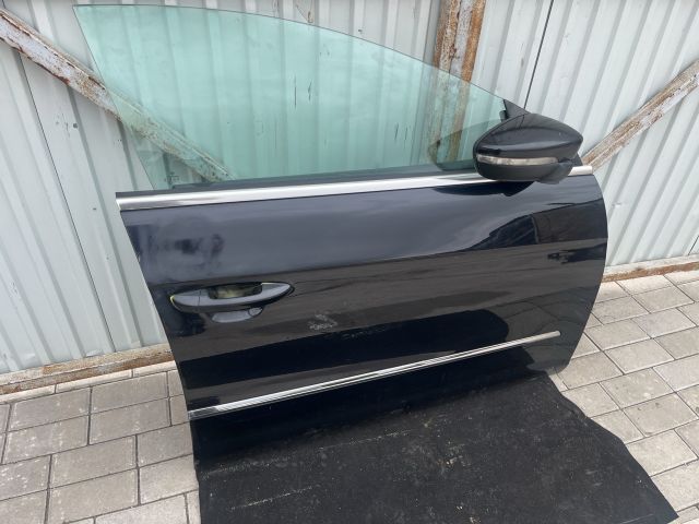 bontott VW PASSAT CC Jobb első Ajtó (Részeivel)