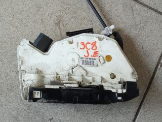 bontott VW PASSAT CC Jobb első Ajtózár