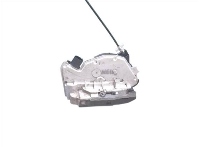 bontott VW PASSAT CC Jobb első Ajtózár