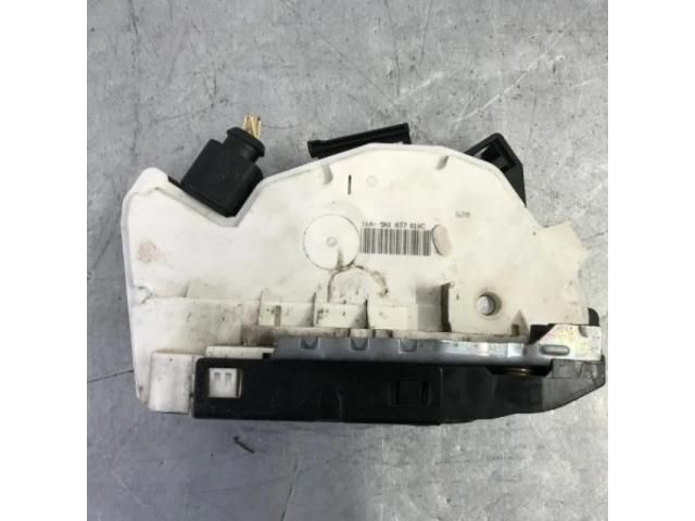 bontott VW PASSAT CC Jobb első Ajtózár