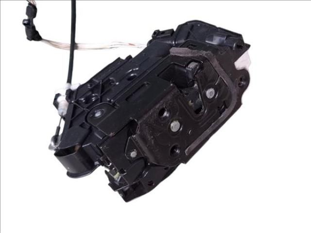 bontott VW PASSAT CC Jobb első Ajtózár