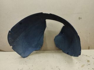 bontott VW PASSAT CC Jobb első Dobbetét (Kerékjárati, Műanyag)