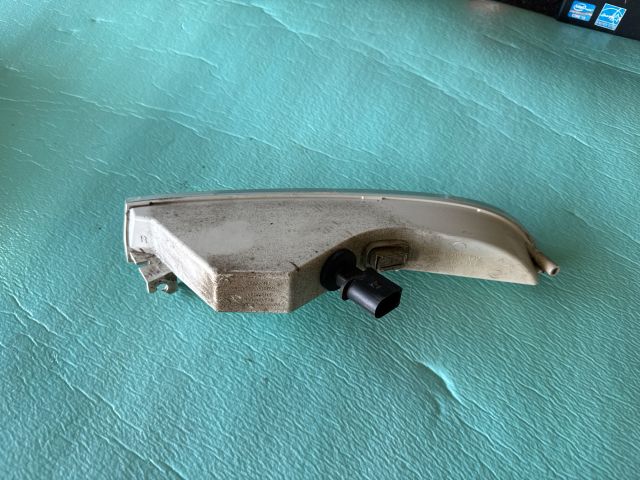 bontott VW PASSAT CC Jobb első Irányjelző