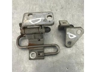 bontott VW PASSAT CC Jobb első Zsanér