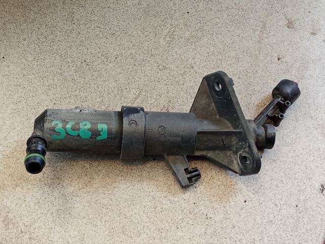 bontott VW PASSAT CC Jobb Fényszórómosó Fúvóka