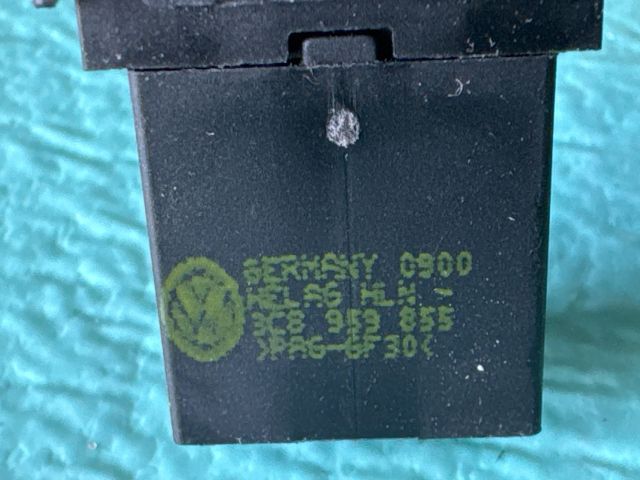 bontott VW PASSAT CC Jobb hátsó Ablakemelő Kapcsoló