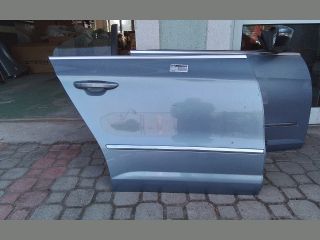 bontott VW PASSAT CC Jobb hátsó Ajtó (Részeivel)