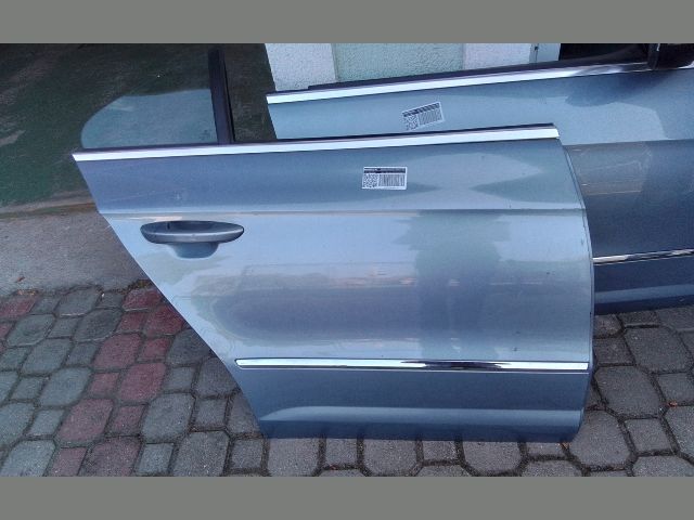 bontott VW PASSAT CC Jobb hátsó Ajtó (Részeivel)