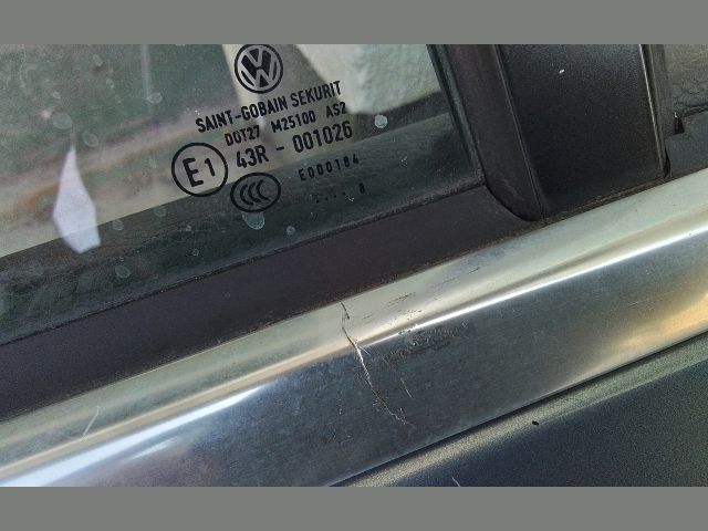 bontott VW PASSAT CC Jobb hátsó Ajtó (Részeivel)