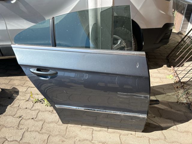 bontott VW PASSAT CC Jobb hátsó Ajtó (Üres lemez)