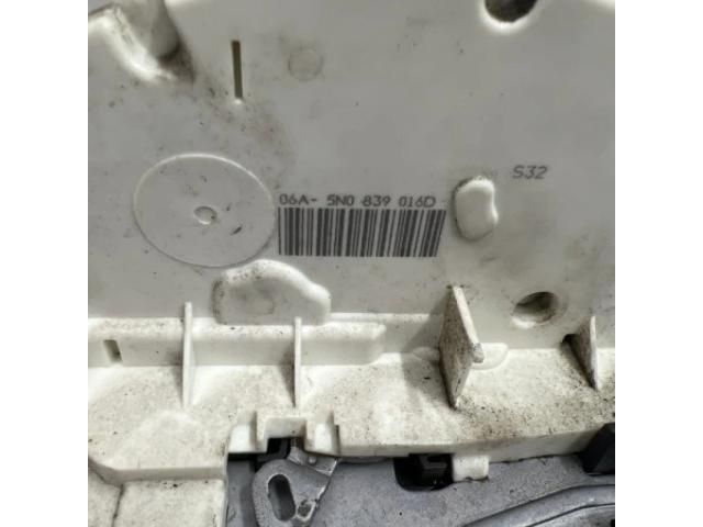 bontott VW PASSAT CC Jobb hátsó Ajtózár