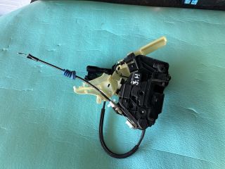 bontott VW PASSAT CC Jobb hátsó Ajtózár