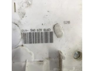 bontott VW PASSAT CC Jobb hátsó Ajtózár