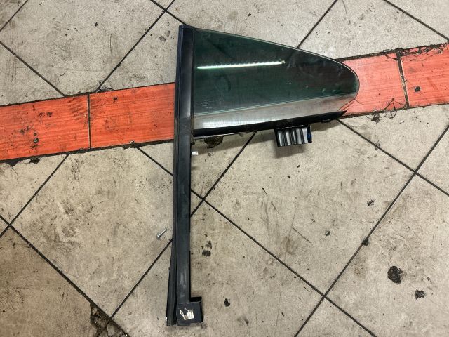 bontott VW PASSAT CC Jobb hátsó Fixüveg (Ajtóban)