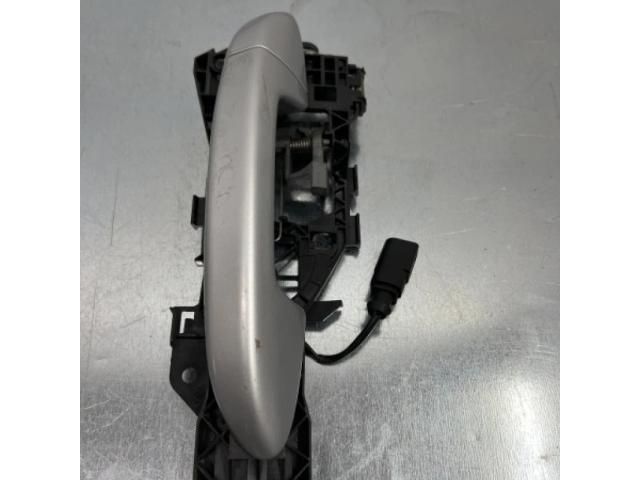 bontott VW PASSAT CC Jobb hátsó Külső Kilincs