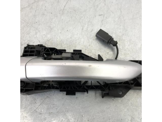 bontott VW PASSAT CC Jobb hátsó Külső Kilincs