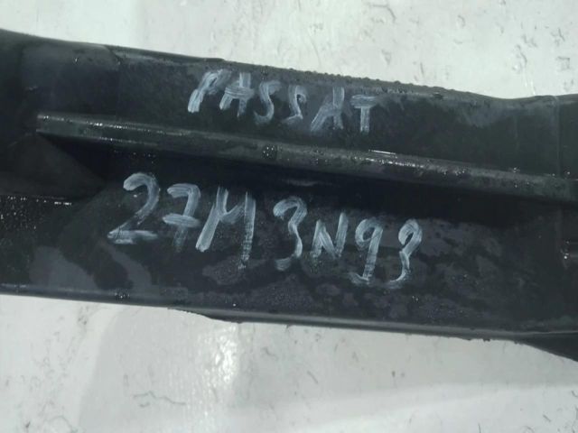 bontott VW PASSAT CC Jobb hátsó Lökhárító Tartó (Műanyag)