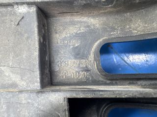 bontott VW PASSAT CC Jobb hátsó Oldal Lökhárító Tartó (Műanyag)