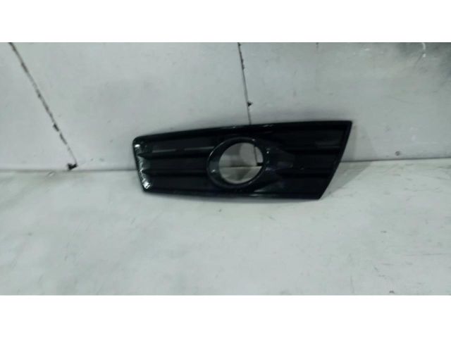 bontott VW PASSAT CC Jobb Ködfényszóró Lámpakeret