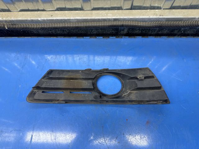 bontott VW PASSAT CC Jobb Ködlámpa Rács