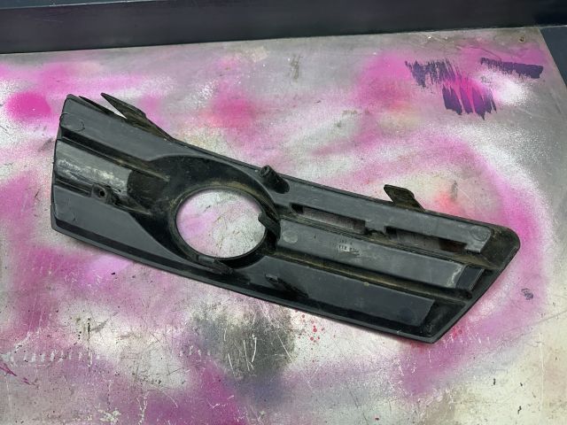 bontott VW PASSAT CC Jobb Ködlámpa Rács