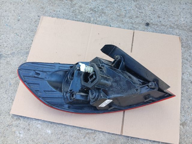 bontott VW PASSAT CC Jobb Külső Hátsó Lámpa