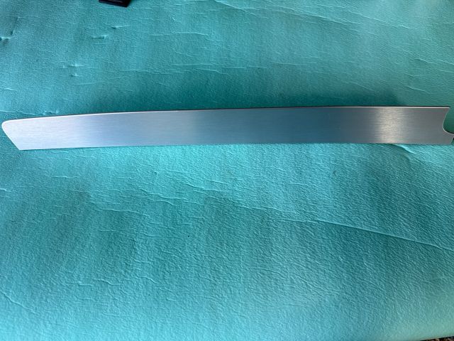 bontott VW PASSAT CC Jobb Műszerfal Díszléc