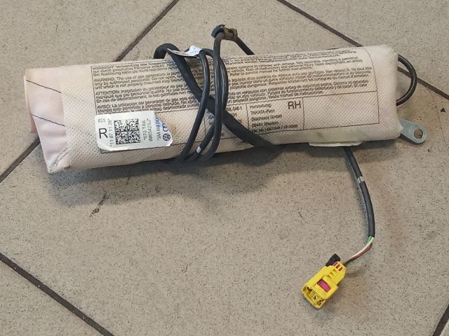 bontott VW PASSAT CC Jobb Oldallégzsák