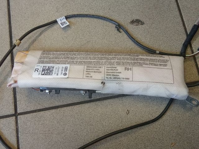 bontott VW PASSAT CC Jobb Oldallégzsák