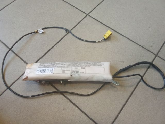 bontott VW PASSAT CC Jobb Oldallégzsák