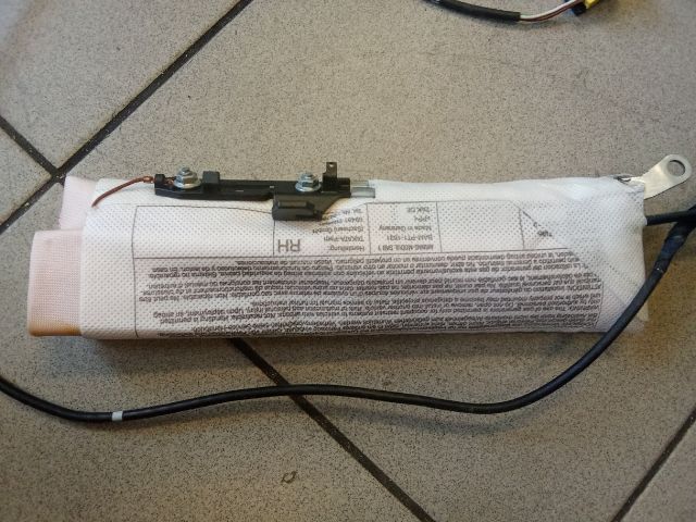 bontott VW PASSAT CC Jobb Oldallégzsák