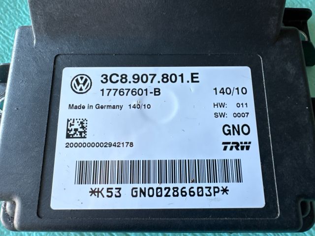 bontott VW PASSAT CC Kézifék Elektronika