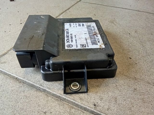 bontott VW PASSAT CC Kézifék Elektronika