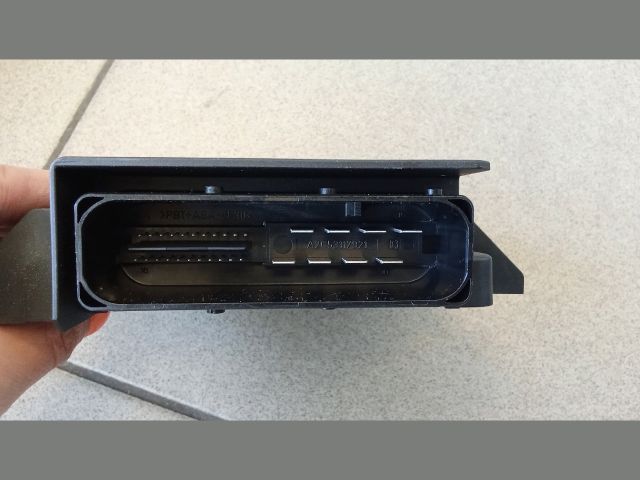 bontott VW PASSAT CC Kézifék Elektronika