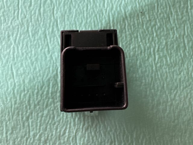 bontott VW PASSAT CC Kézifék Kapcsoló