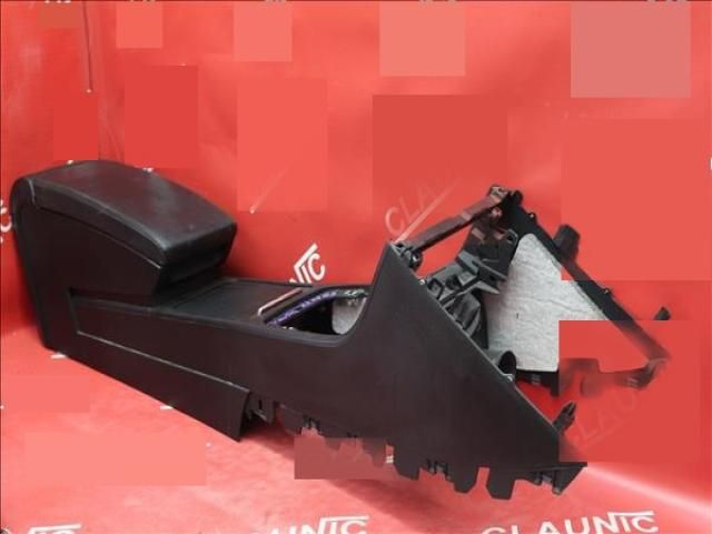 bontott VW PASSAT CC Könyöklő